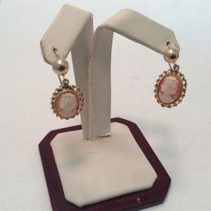 14K YELLOW Real GOLD CARVED SHELL CAMEO DROP EARRINGS 3.40gr